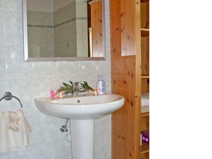 Villa Erica Con Piscina Privata Sul Lago Di Como Colico Zewnętrze zdjęcie